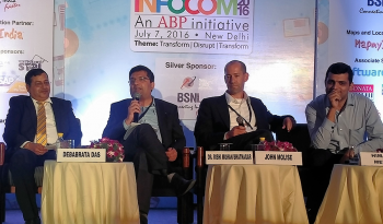 Dr Rishi leading the panel discussion in Infocomm 2016 held in July&rsquo;16.